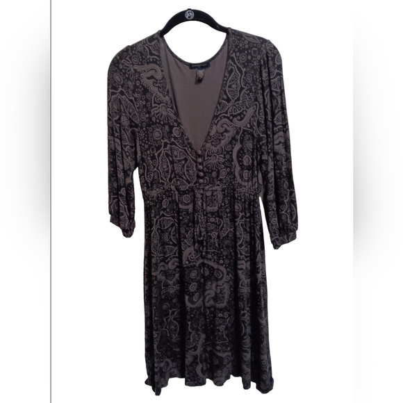 Banana Republic Dresses & Skirts - Banana Republic Black and Gray Midi Dress